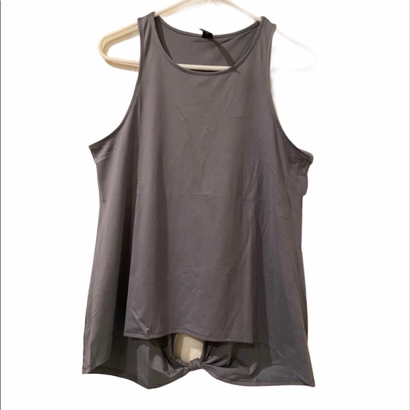 Yogalicious Tops - Yogalicious open back tank top